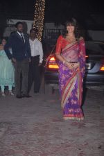 Bipasha Basu at Shilpa Shetty_s Diwali bash in Mumbai on 13th Nov 2012 (25).JPG